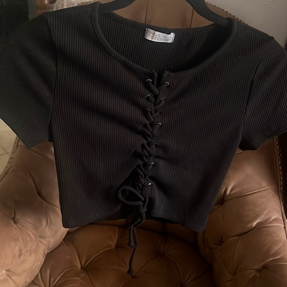 crop top